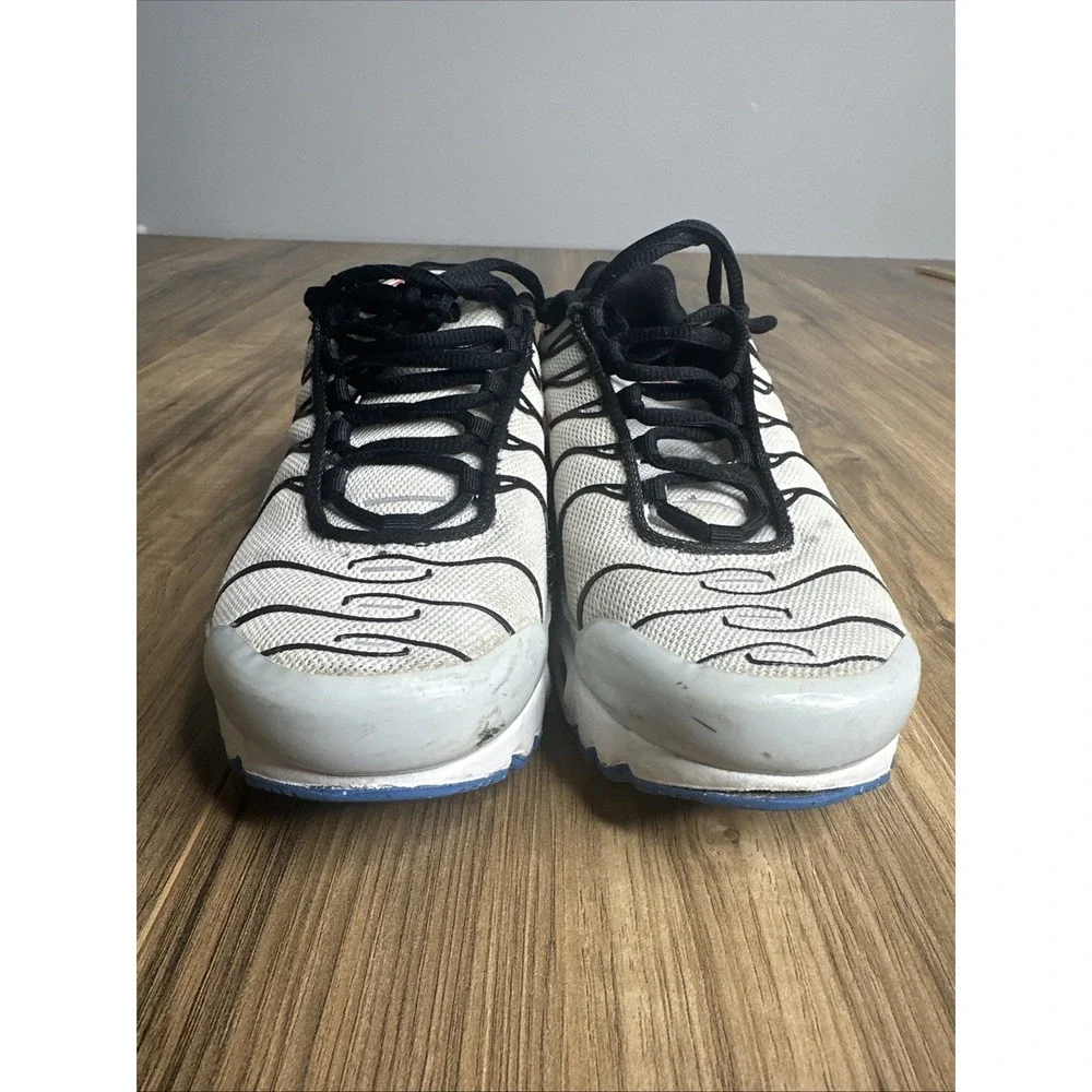 Nike good used